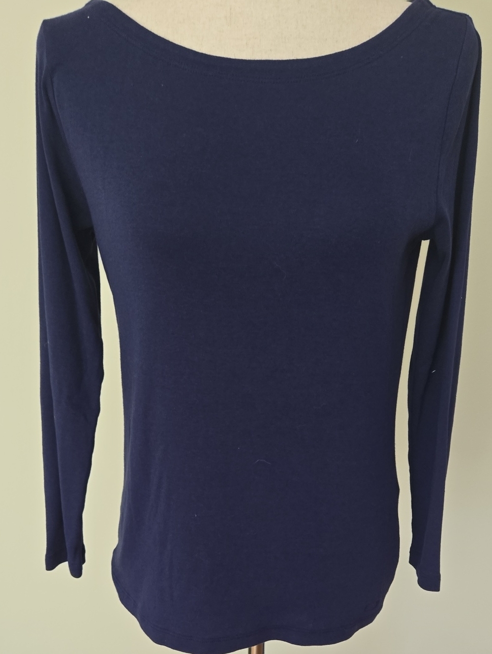 Vineyard Vines Navy Top